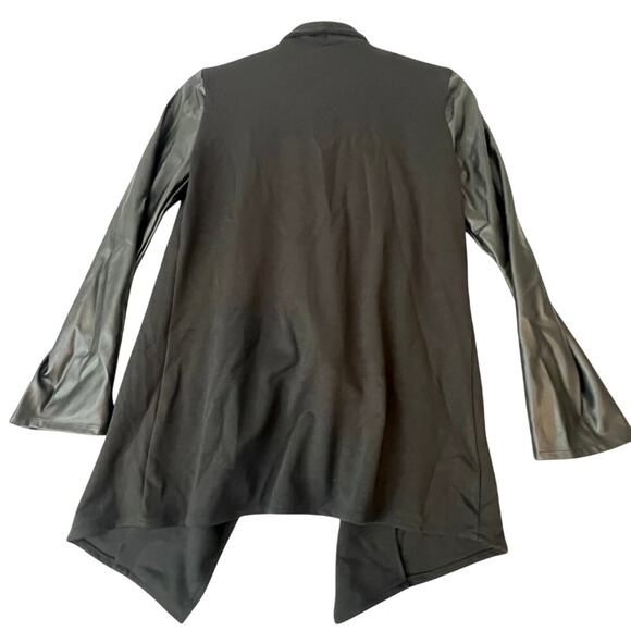 Steve Madden Black Drape Collar Jacket Faux Leather Sleeves NWT S - Picture 5 of 7